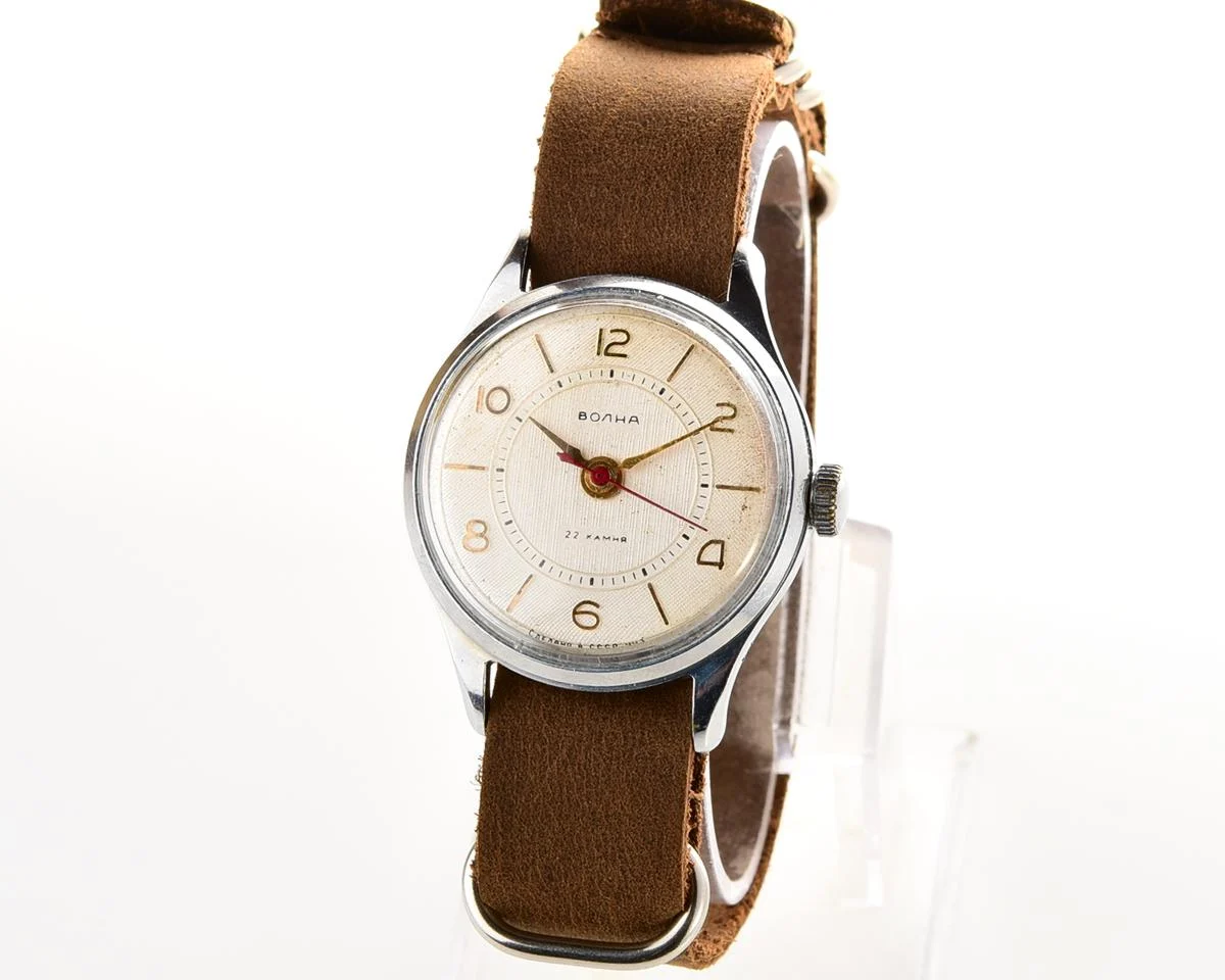 Soviet Volna 22 jewels vintage mechanical watch with NATO handmade genuine leather strap