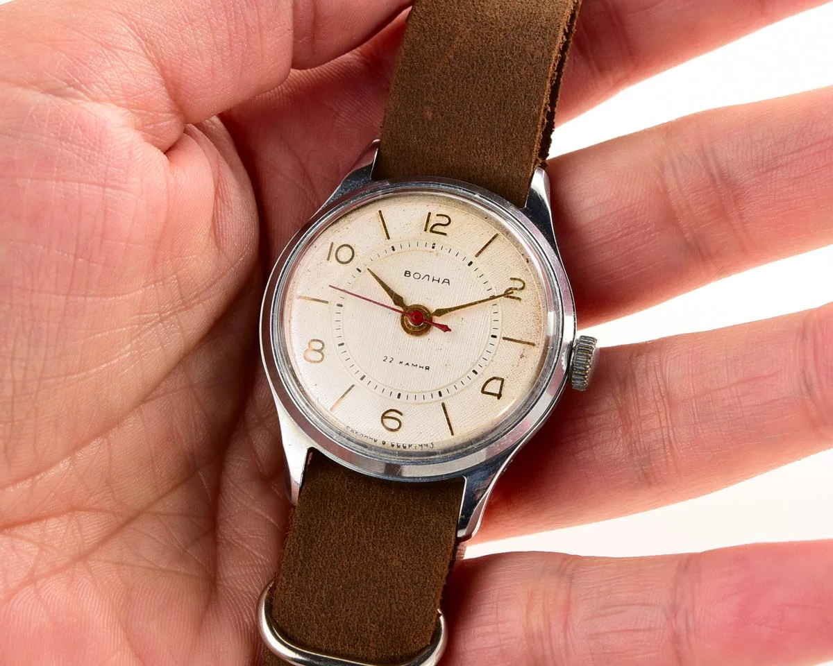 Soviet Volna 22 jewels vintage mechanical watch with NATO handmade genuine leather strap