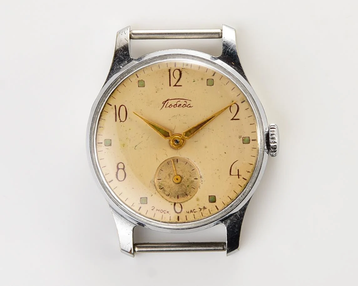 Vintage Soviet mechanical Pobeda wrist watch