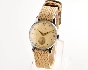 Vintage Soviet mechanical Pobeda wrist watch