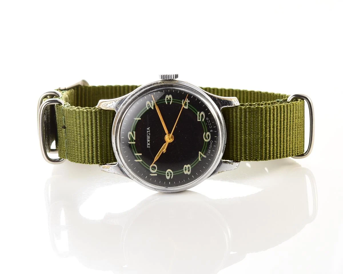 Vintage Soviet mechanical Pobeda wrist watch