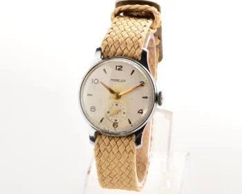 Vintage Soviet mechanical Pobeda wrist watch, PChZ from 2nd quarter of 1956