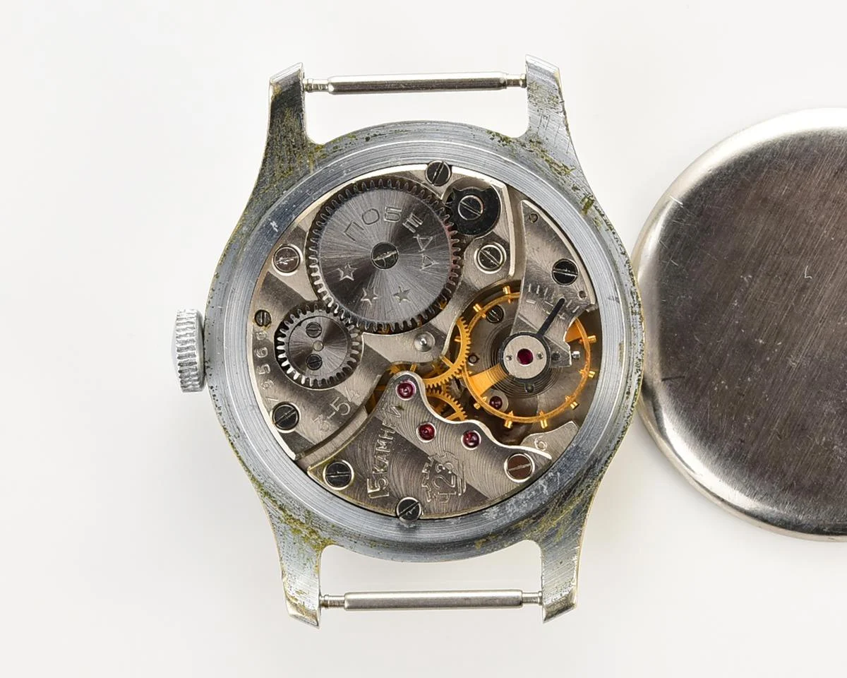 Soviet mechanical Pobeda wrist watch, 3rd quarter of 1954
