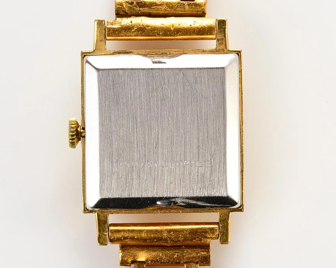 Rare! Beautiful vintage Poljot De Luxe mechanical gold-plated watch with original gold-plated bracelet