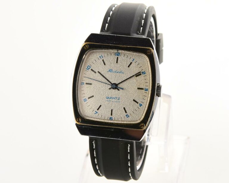Vintage soviet RAKETA automatic quartz watch