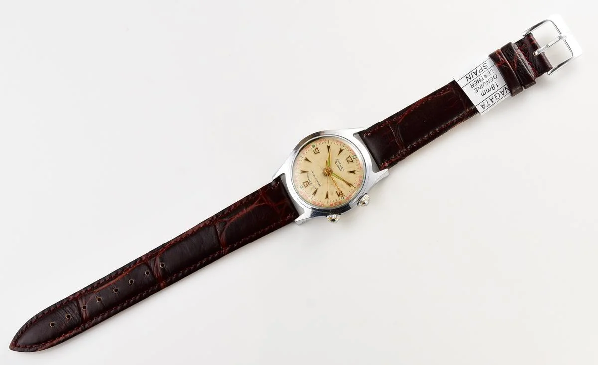 Signal vintage mechanical watch with alarm function
