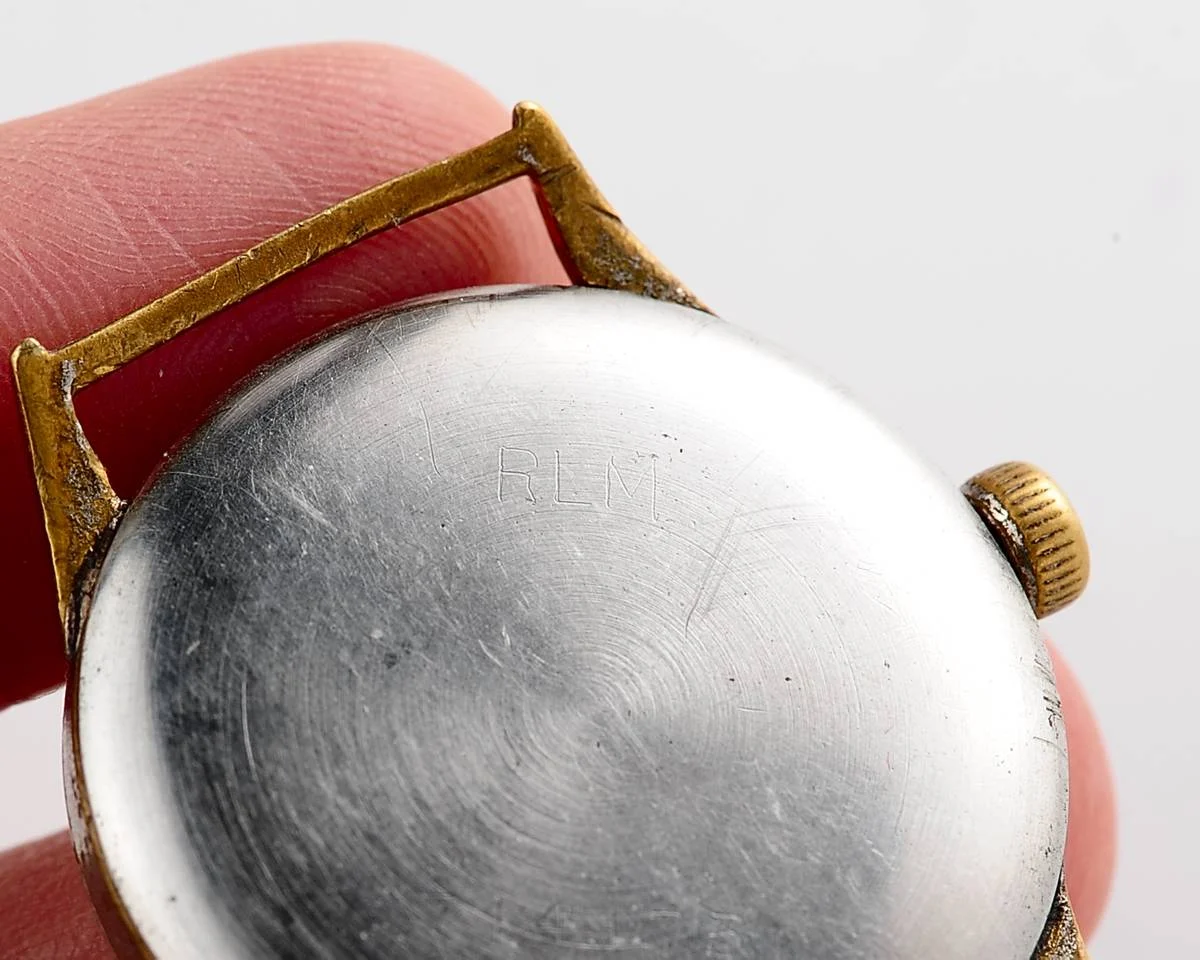 watch Urofa 9967-0033
