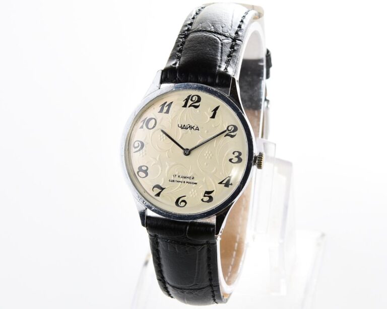 Chaika vintage mechanical watch with intricate beige dial