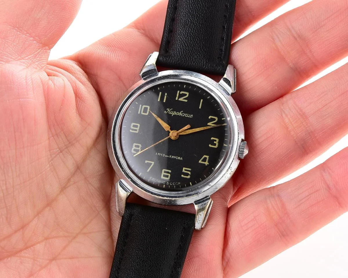 Rare! Beautiful vintage Soviet wrist watch from 50s - Kirovskie 1MWF