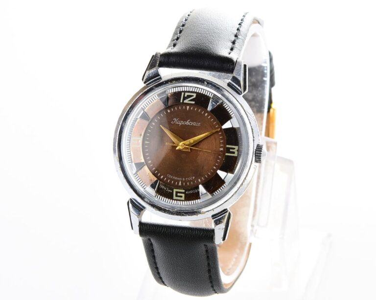 RARE! Beautiful vintage soviet wrist watch from 60s - Kirovskie 1MWF