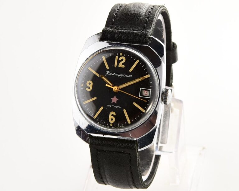 Soviet Vostok Komandirskie mechanical watch - Zakaz MO CCCP!