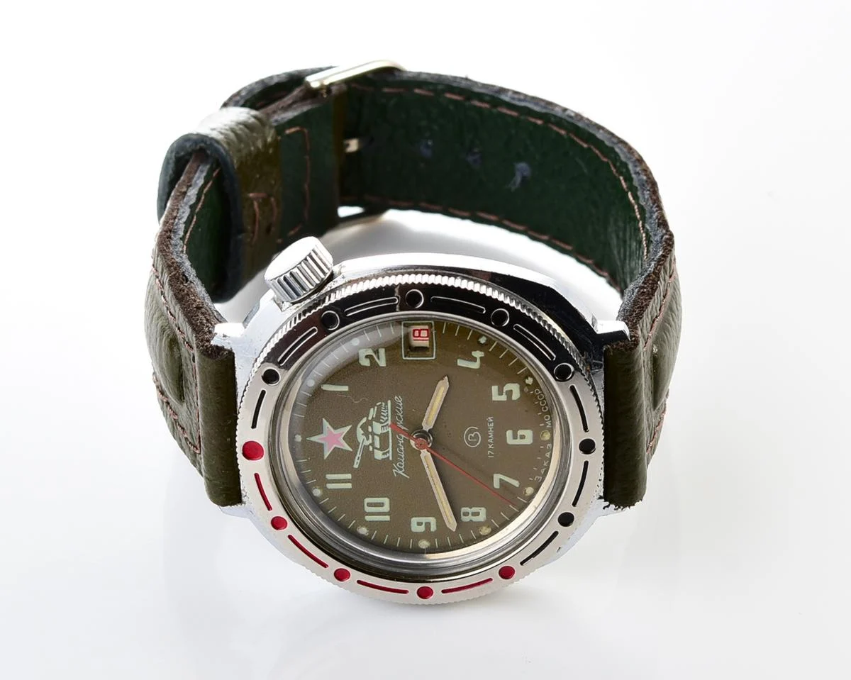 Vostok Komandirskie Tank mechanical watch limited series – “Zakaz MO CCCP”