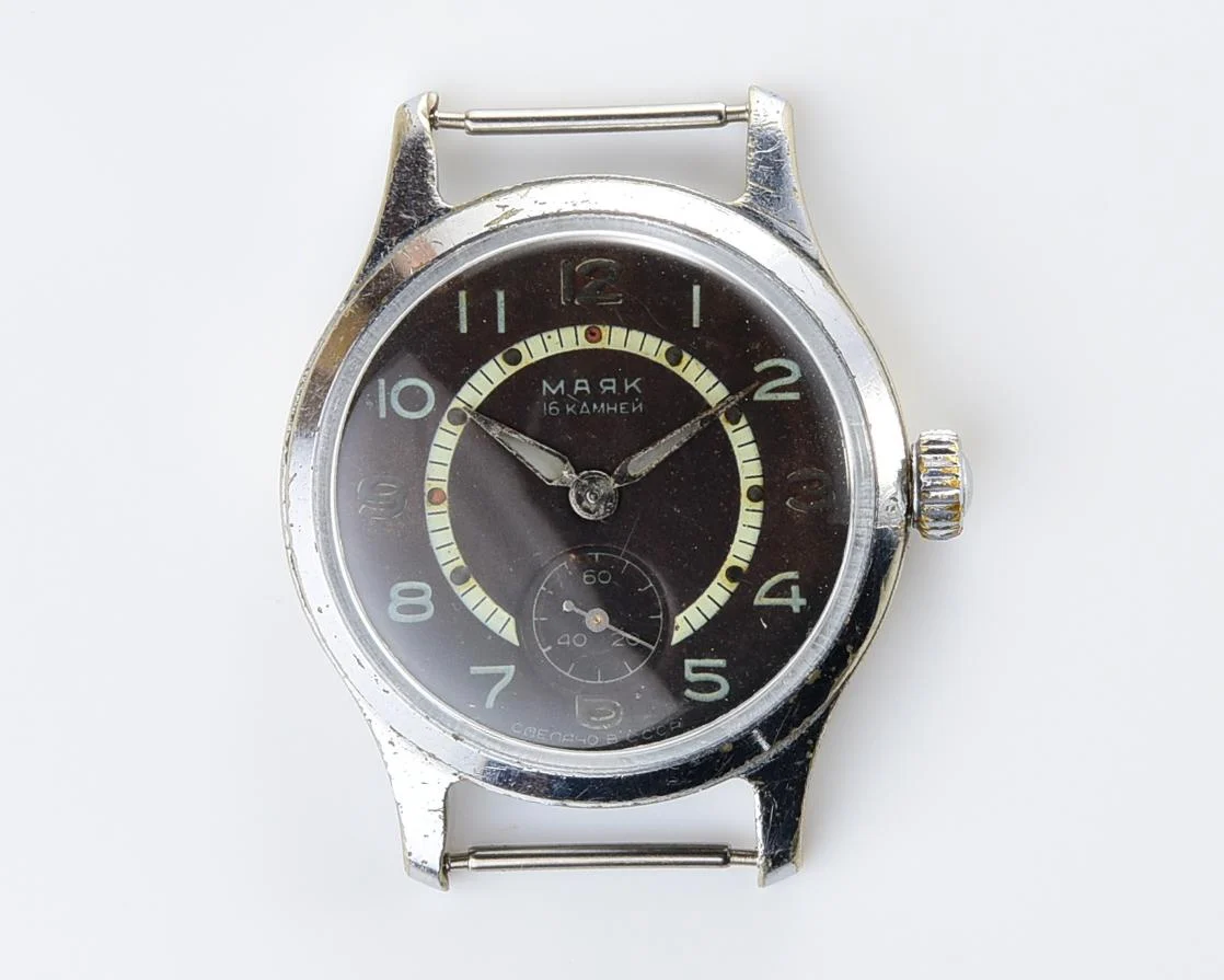 Vintage Soviet Mayak mechanical watch