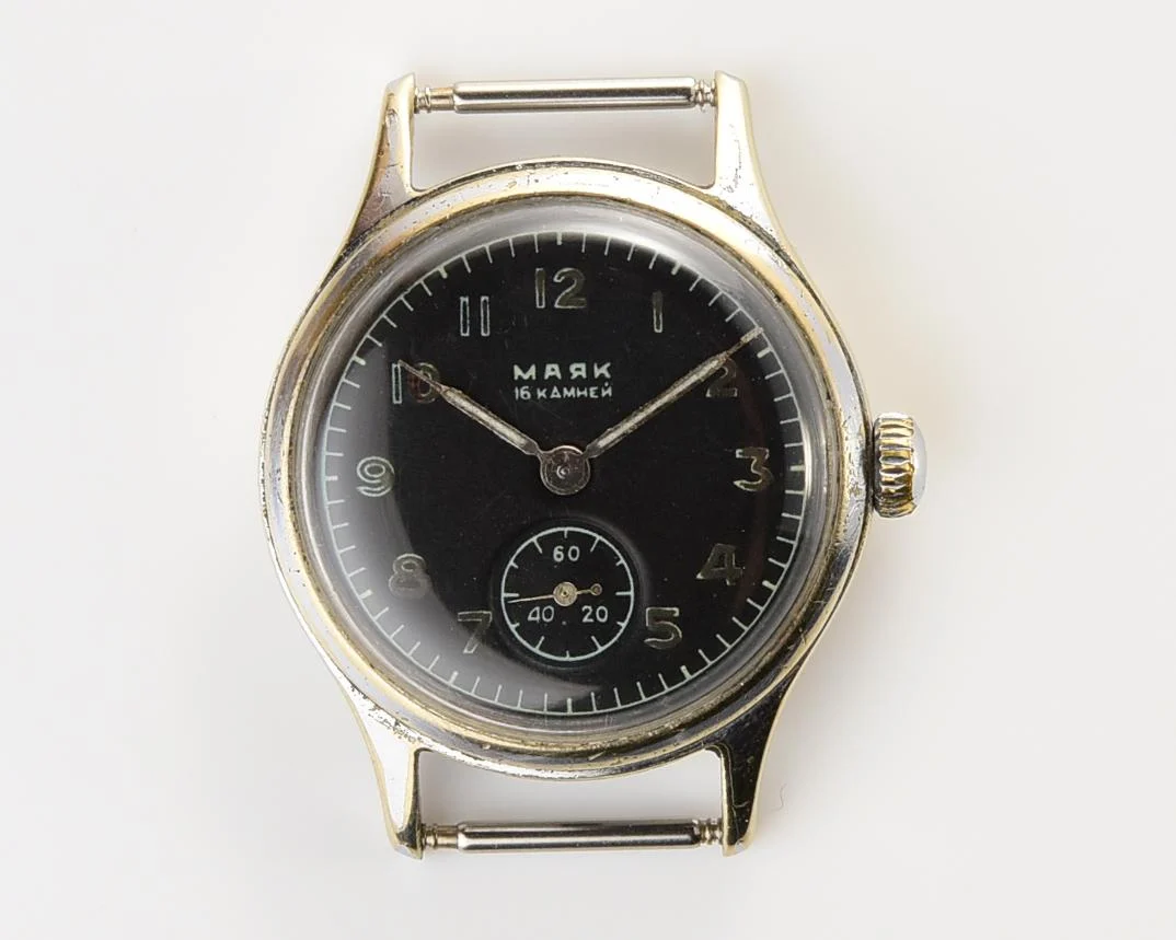 Vintage Soviet Mayak mechanical watch