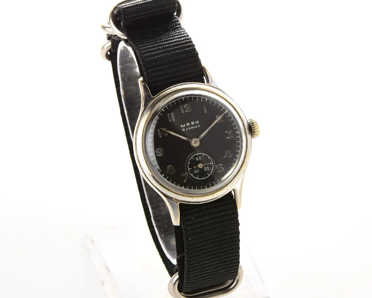 Vintage Soviet Mayak mechanical watch