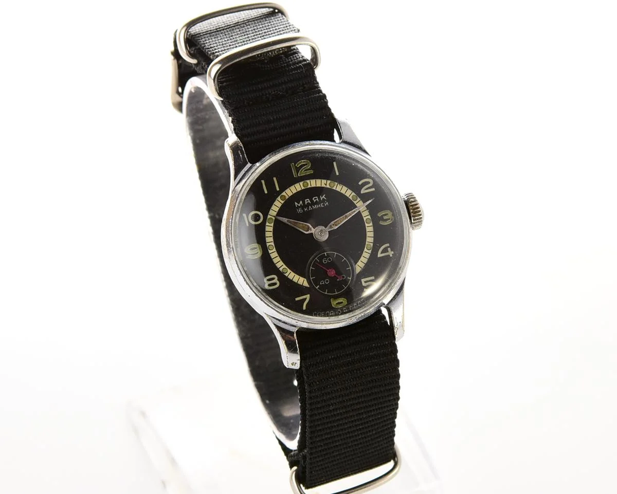 Vintage Soviet Mayak mechanical watch