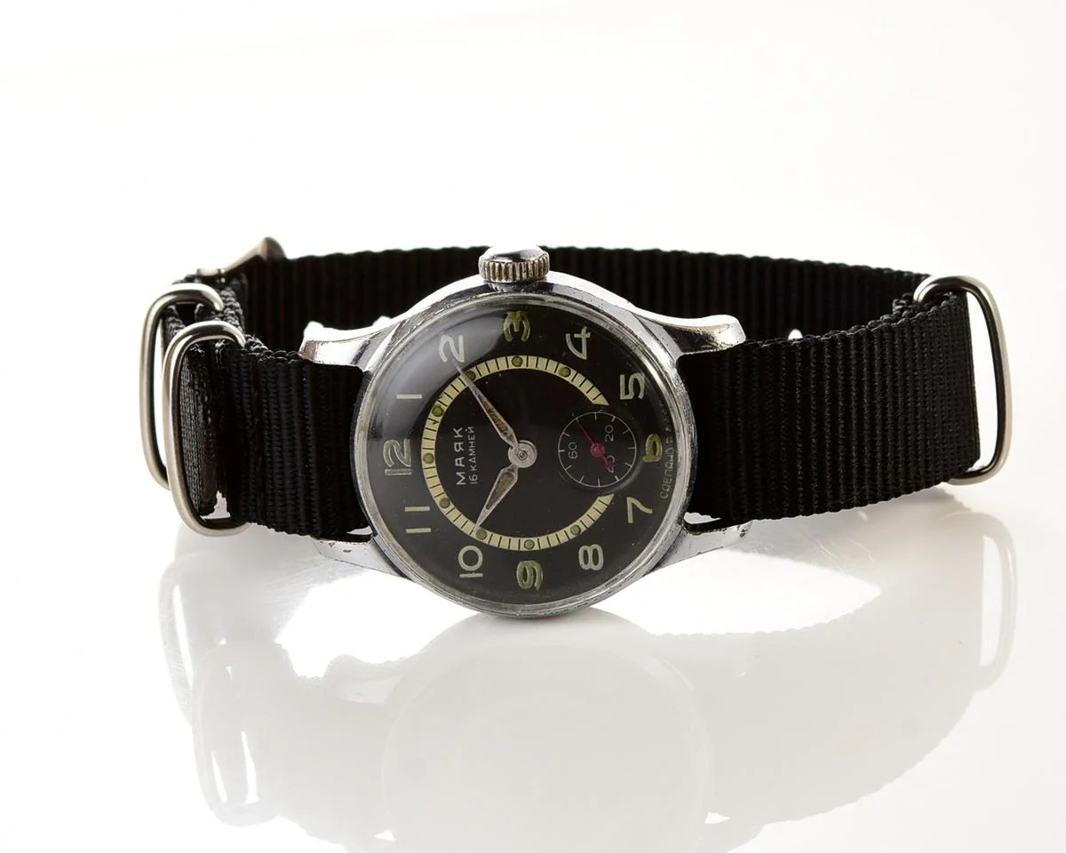 Vintage Soviet Mayak mechanical watch