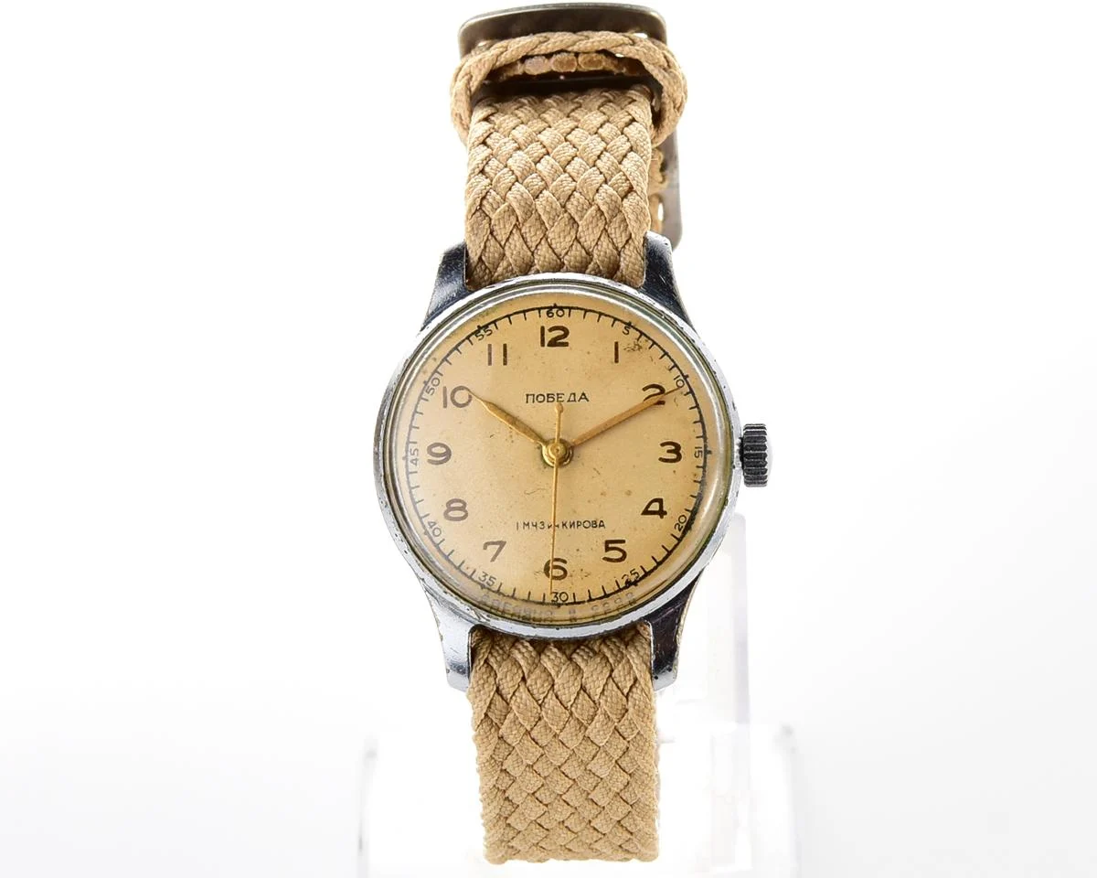 Vintage Pobeda watch with central seconds hand, from 1955