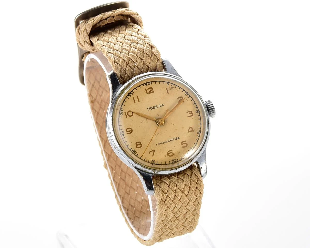 Vintage Pobeda watch with central seconds hand, from 1955