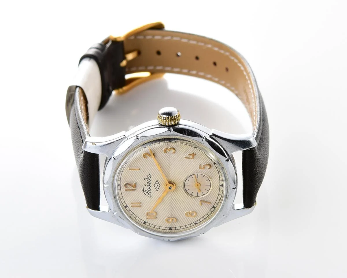 Vintage Soviet Pobeda mechanical watch