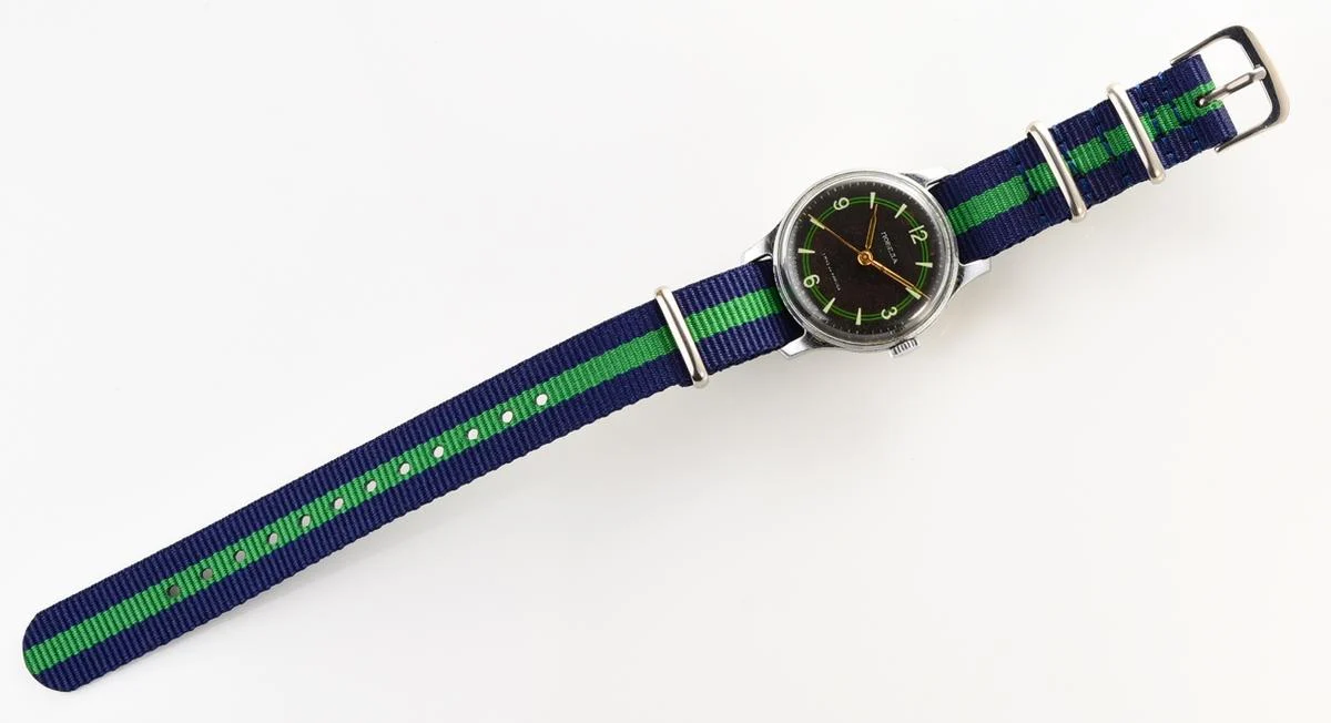 Vintage Soviet mechanical Pobeda wrist watch