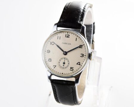 Excellent condition vintage soviet mechanical POBEDA wrist watch, 2nd quarter 1958