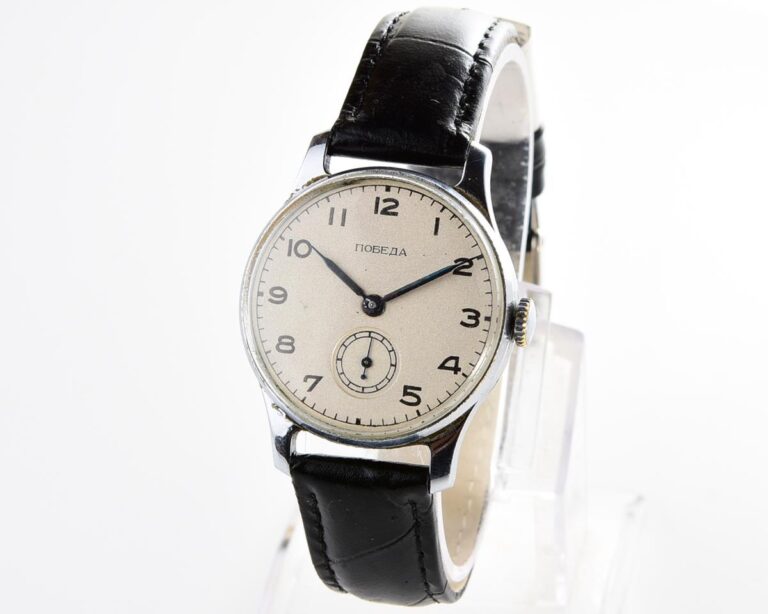 Excellent condition vintage soviet mechanical POBEDA wrist watch, 2nd quarter 1958