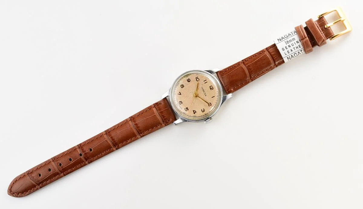 Vintage Pobeda watch with central seconds hand, 1MCHZ 2nd quarter of 1955