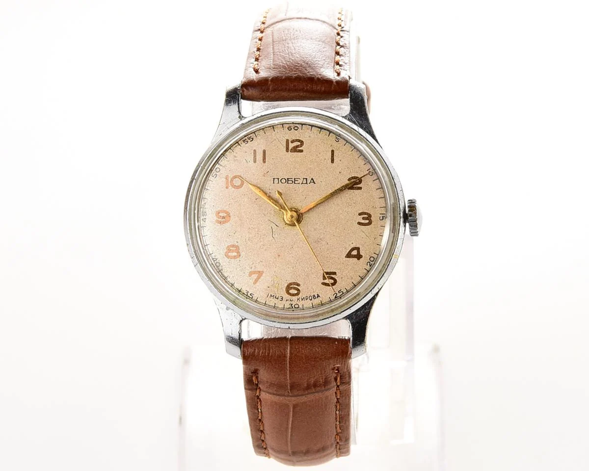 Vintage Pobeda watch with central seconds hand, 1MCHZ 2nd quarter of 1955