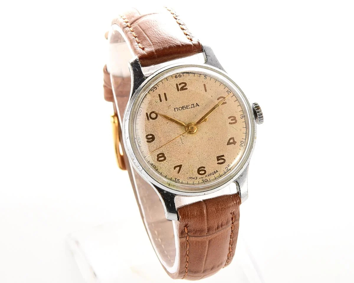 Vintage Pobeda watch with central seconds hand, 1MCHZ 2nd quarter of 1955