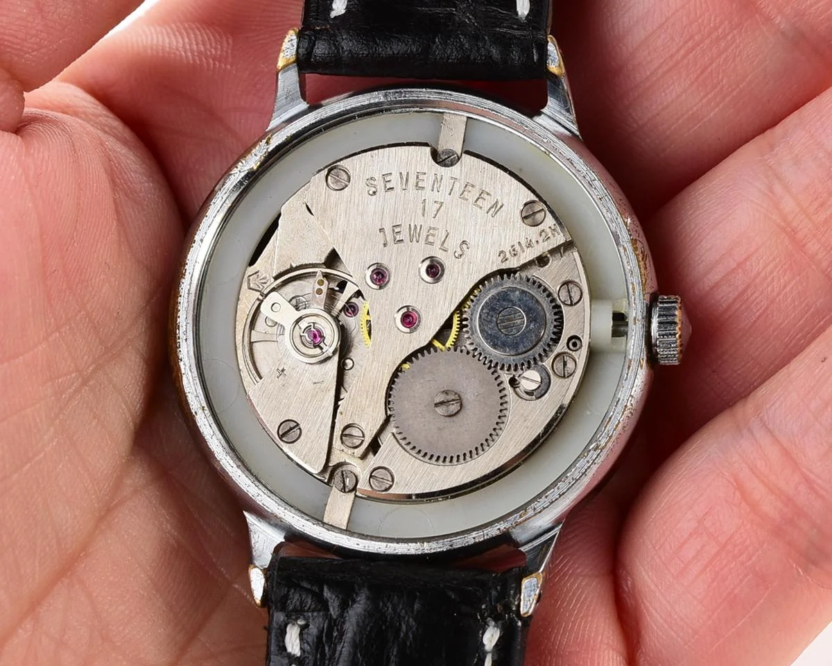 Soviet Poljot mechanical wrist watch - Roman numerals on the dial