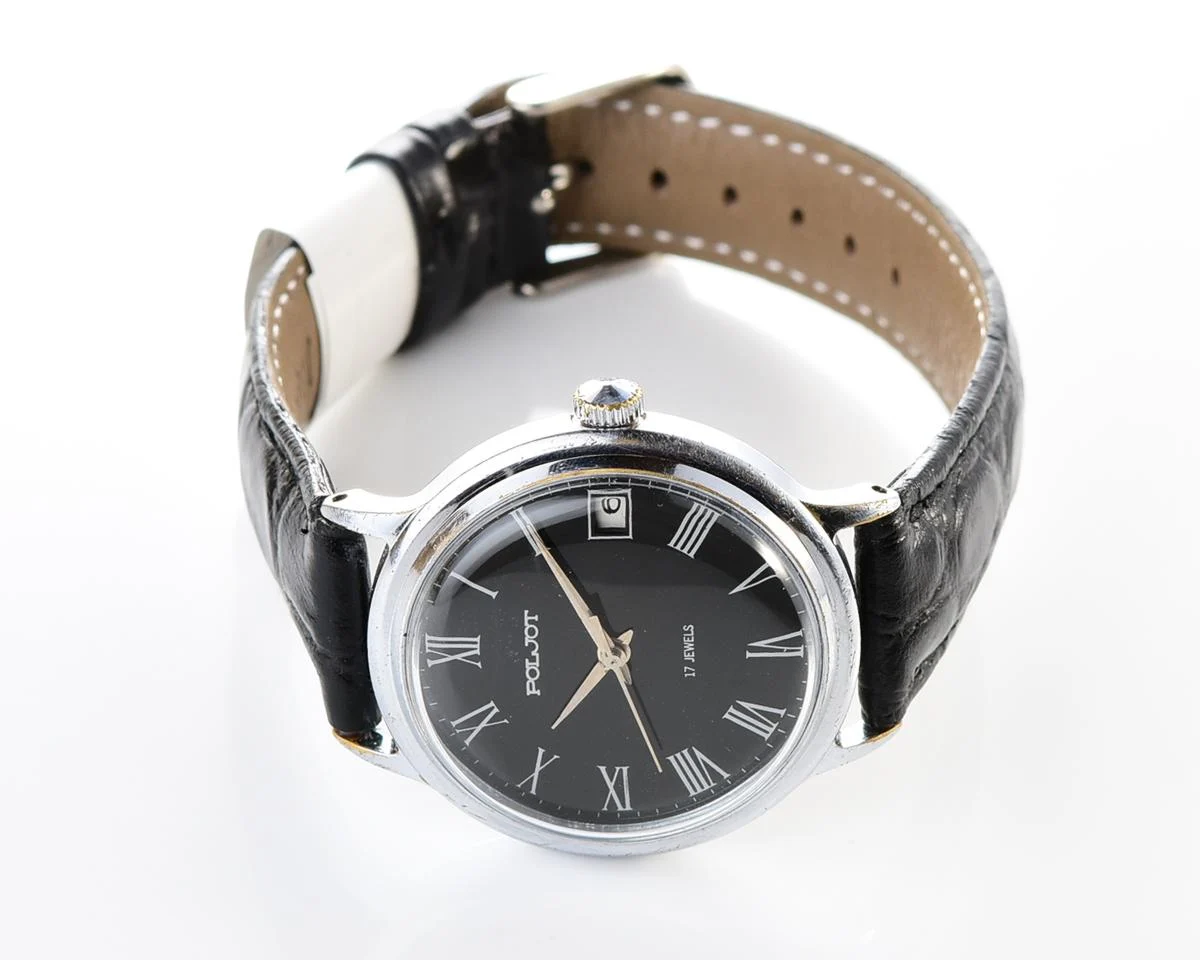 Soviet Poljot mechanical wrist watch - Roman numerals on the dial