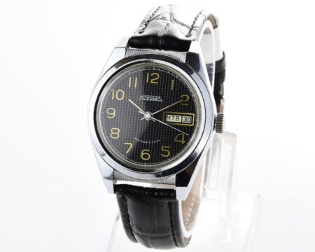 RAKETA vintage mechanical wrist watch with double calendar