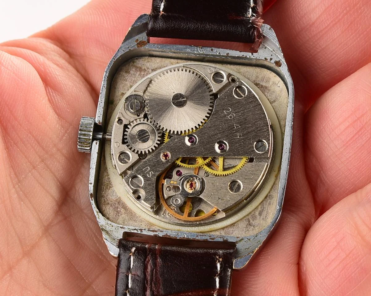 Vintage Soviet wrist watch Raketa