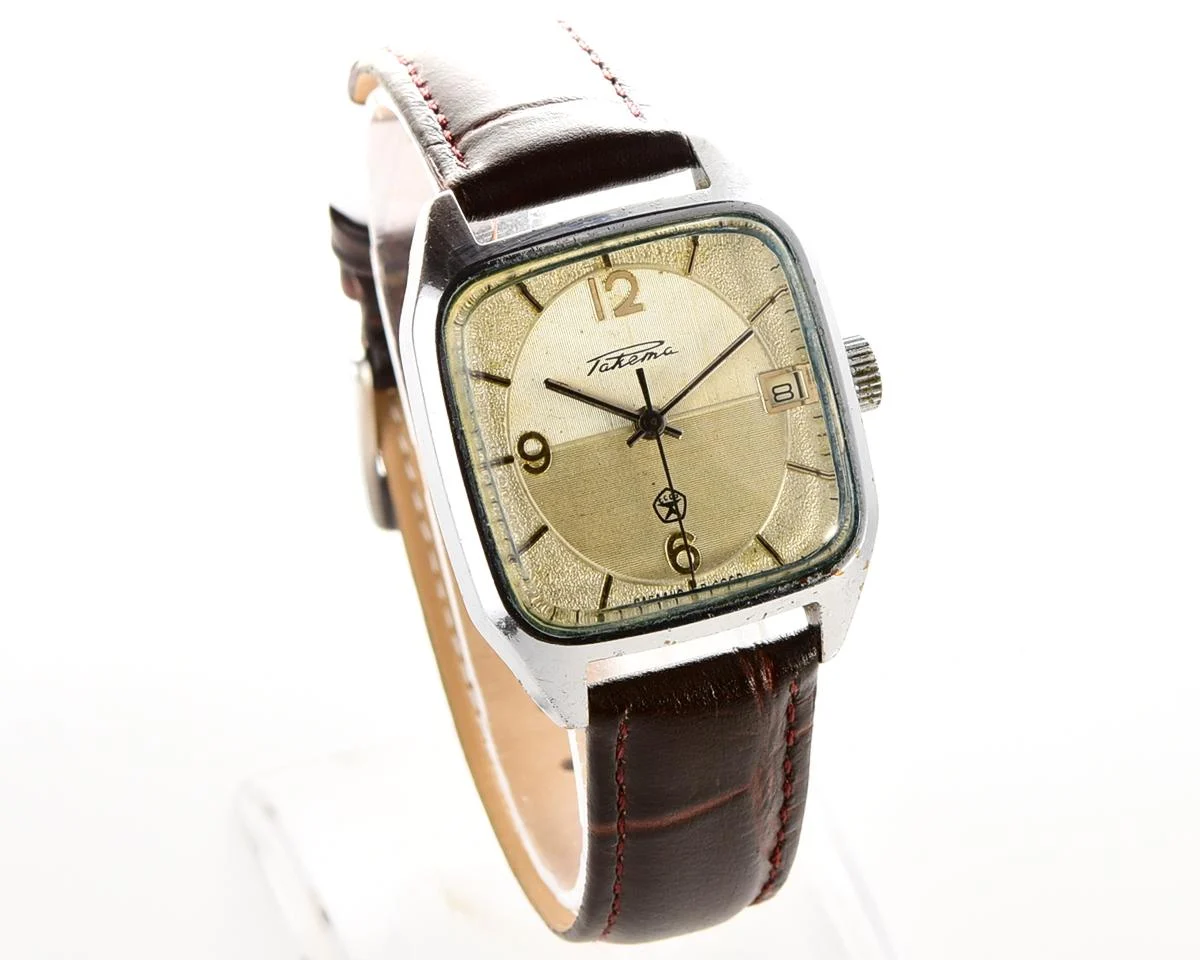 Vintage Soviet wrist watch Raketa
