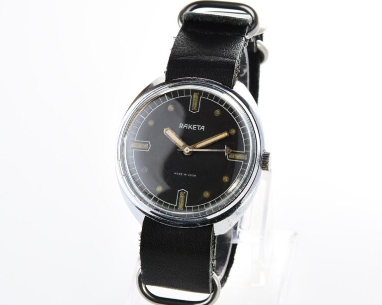 Soviet RAKETA military style mechanical watch