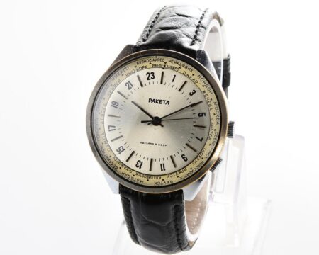 Vintage mechanical Raketa World Traveler watch with 24 hours dial