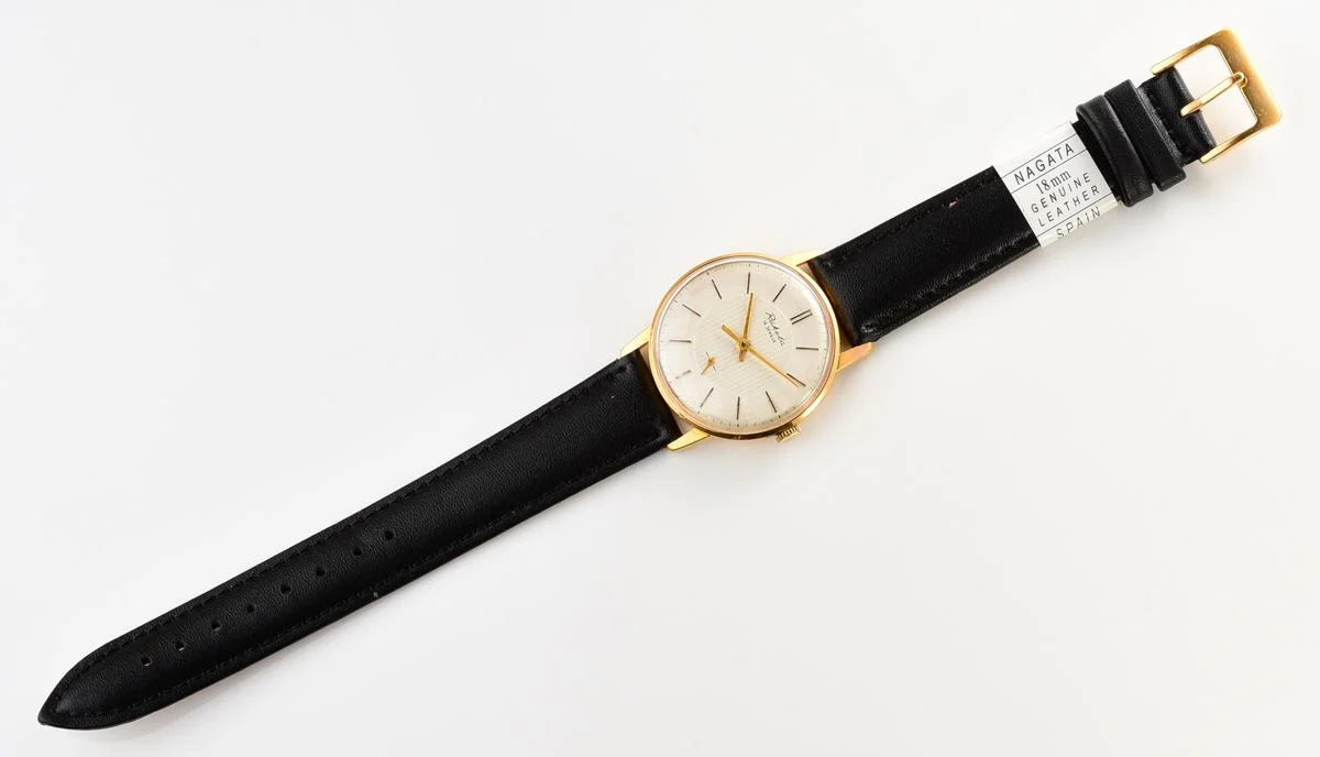 Vintage gold-plated Raketa mechanical watch