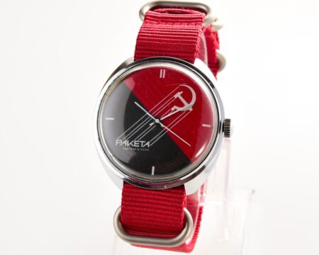 Black & Red vintage mechanical RAKETA watch