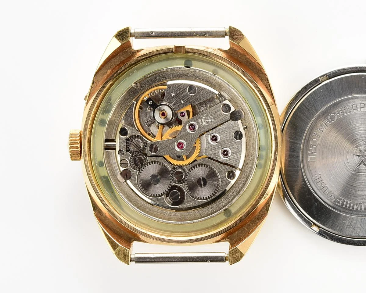Excellent Soviet gold-plated mechanical watch Slava