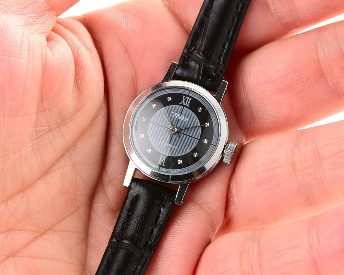 TIME CAPSULE: Slava vintage wristwatch for ladies – New Old Stock (NOS)!