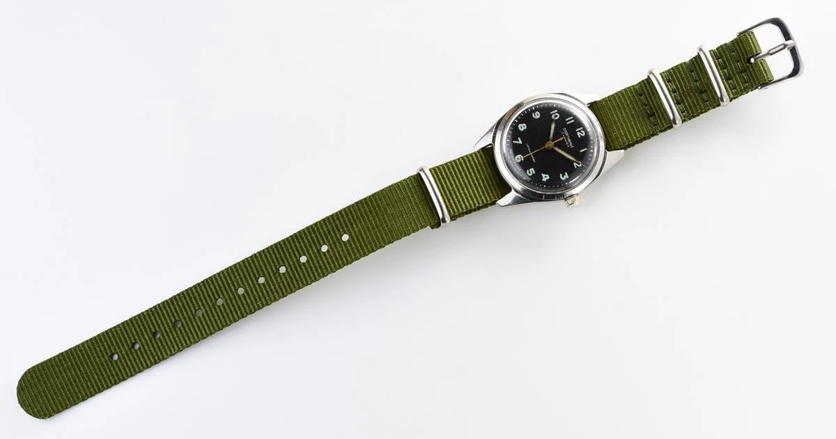 Excellent condition vintage Soviet Sportivnie mechanical watch