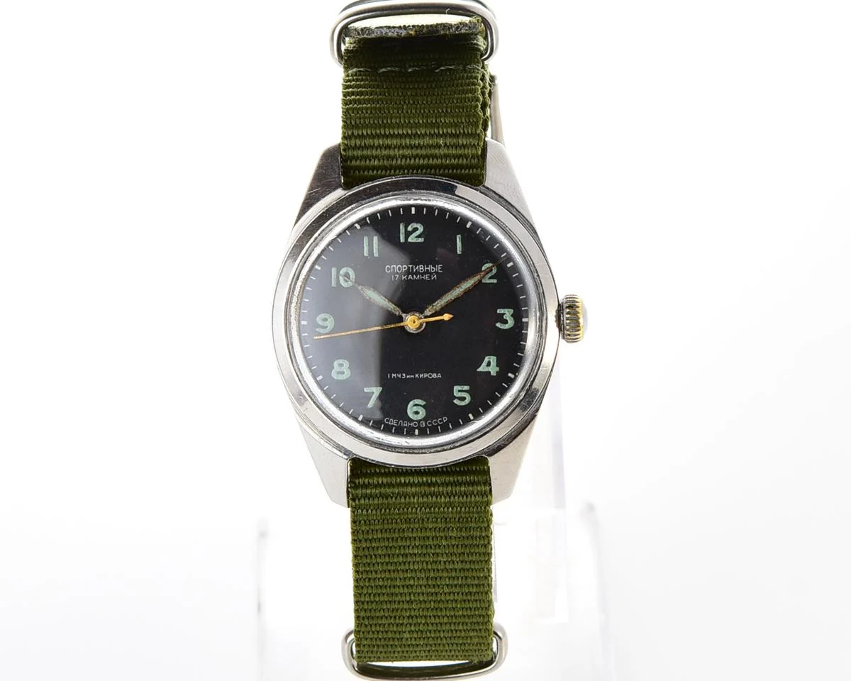 Excellent condition vintage Soviet Sportivnie mechanical watch