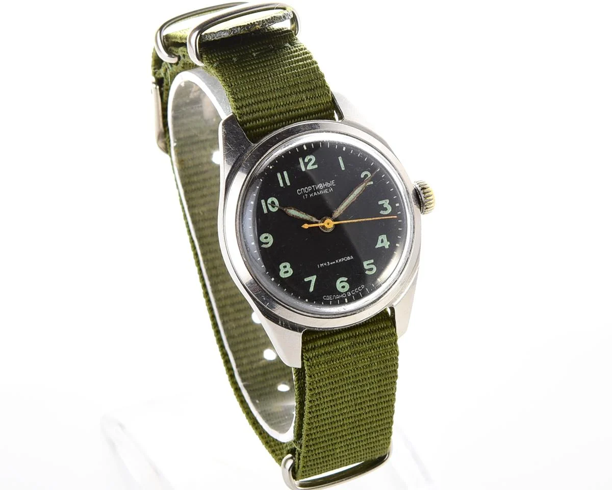 Excellent condition vintage Soviet Sportivnie mechanical watch