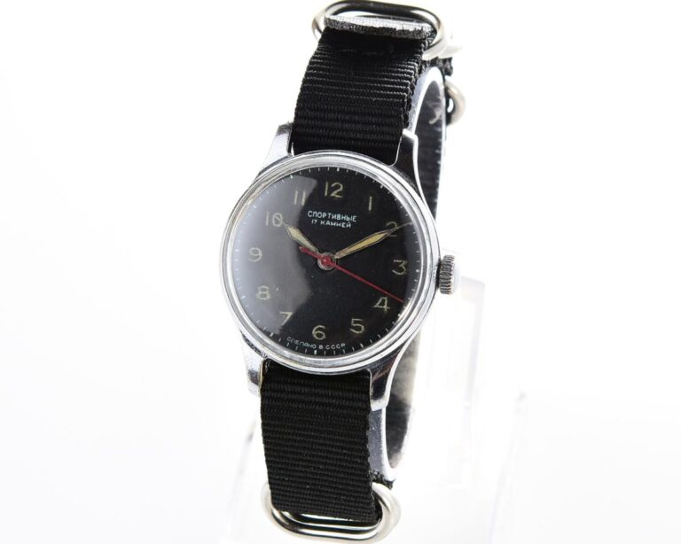 Vintage soviet SPORTIVNIE mechanical watch