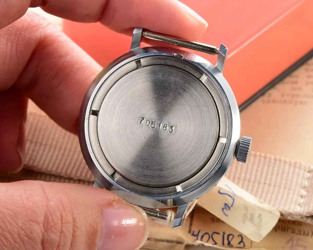 TIME CAPSULE: Soviet Vostok mechanical watch – New Old Stock (NOS)!