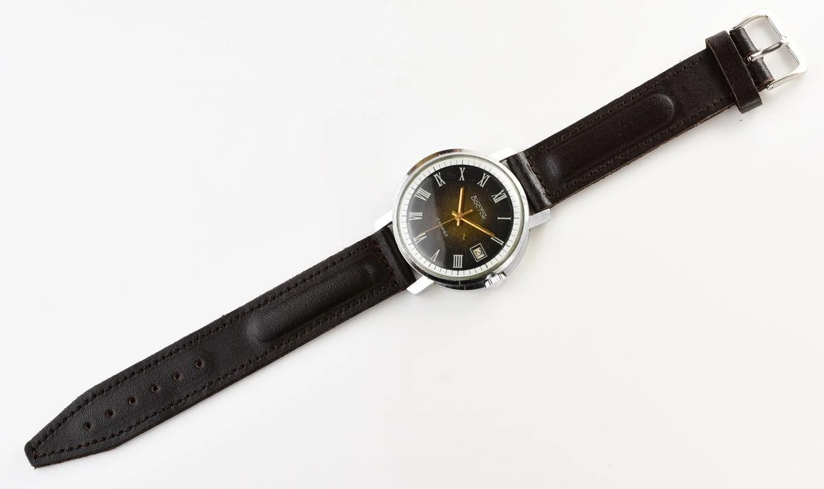 Large vintage Wostok (Vostok) mechanical wrist watch