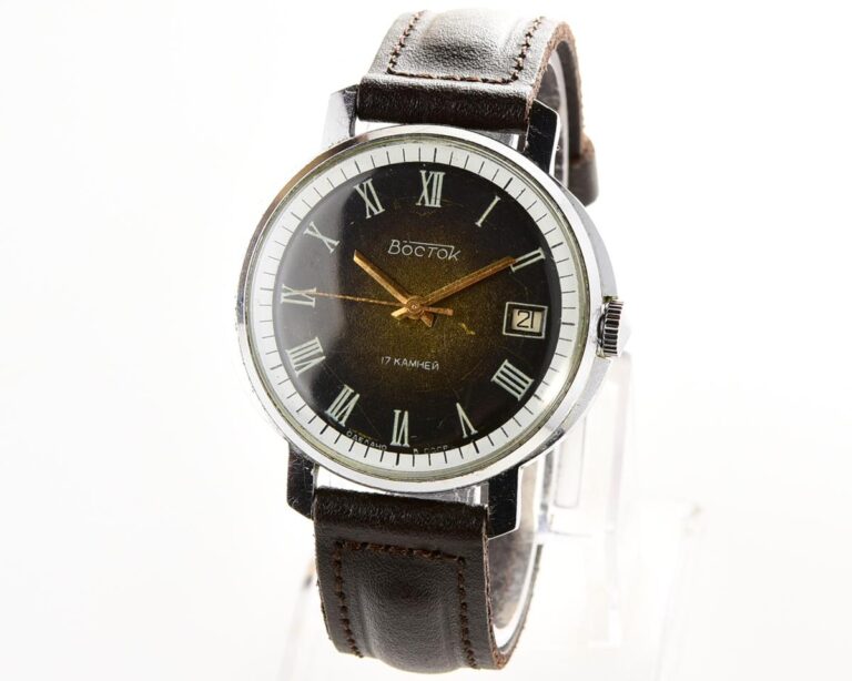 Large vintage Wostok (Vostok) mechanical wrist watch