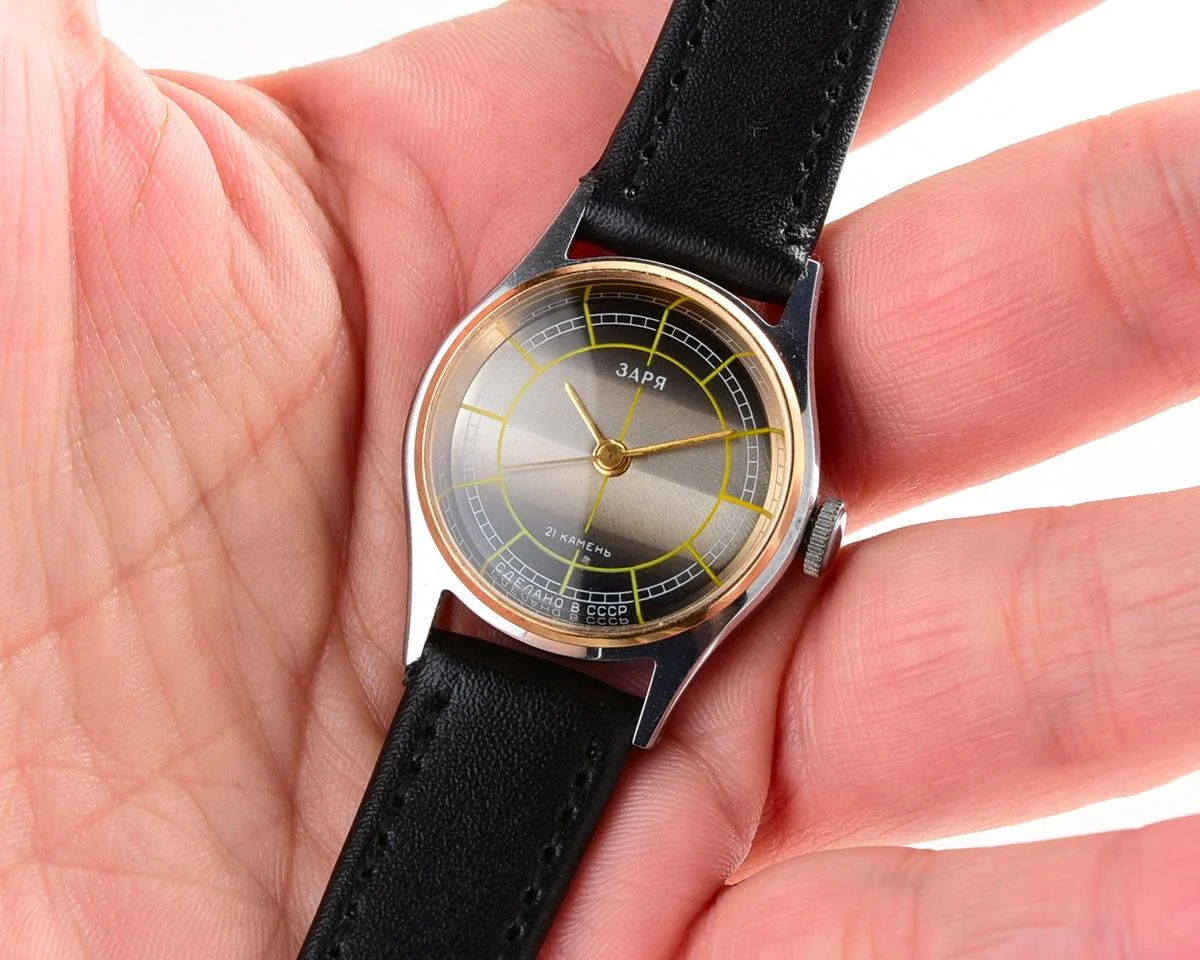 TIME CAPSULE: Zaria vintage wrist watch for ladies – New Old Stock (NOS)!