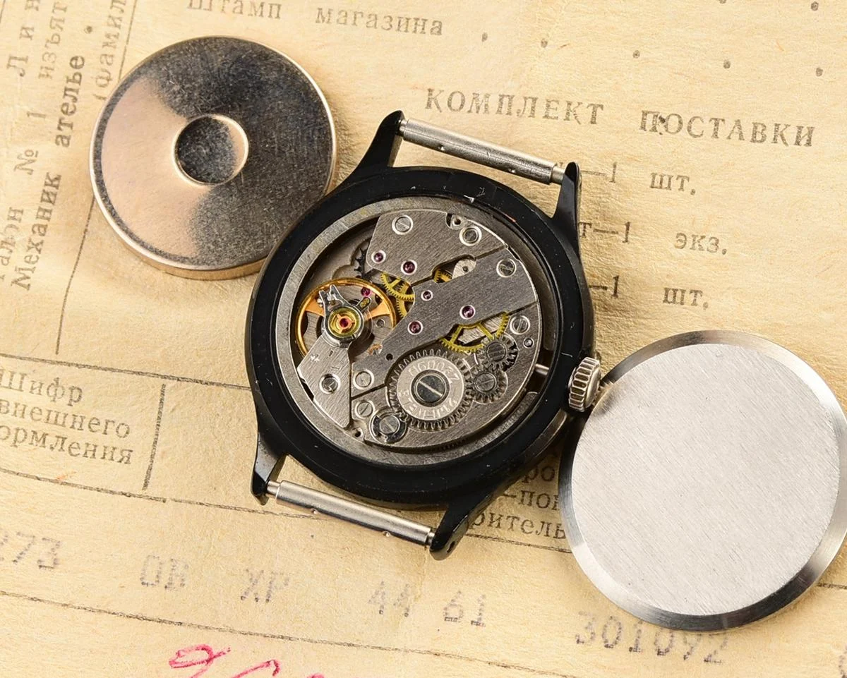 TIME CAPSULE: Zaria vintage wrist watch for ladies – New Old Stock (NOS)!